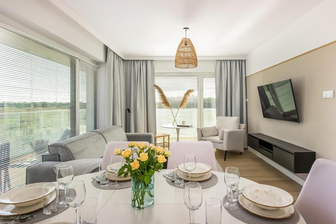 Family Apartment With Gym And Swimming Pool By Renters Prestige โควอบเซก ภายนอก รูปภาพ