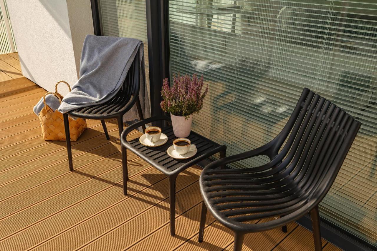 Family Apartment With Gym And Swimming Pool By Renters Prestige โควอบเซก ภายนอก รูปภาพ