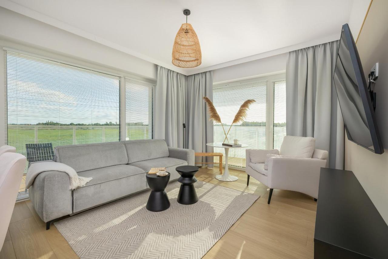 Family Apartment With Gym And Swimming Pool By Renters Prestige โควอบเซก ภายนอก รูปภาพ