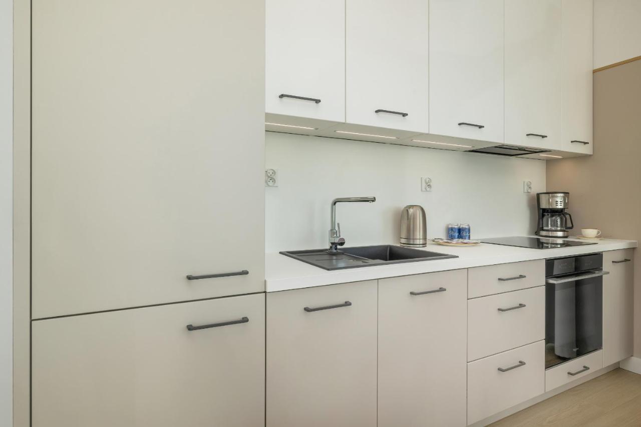 Family Apartment With Gym And Swimming Pool By Renters Prestige โควอบเซก ภายนอก รูปภาพ